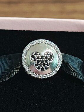 Authentic Pandora Disney Sparkling Icons Limited Edition Charm USB796900 Mickey